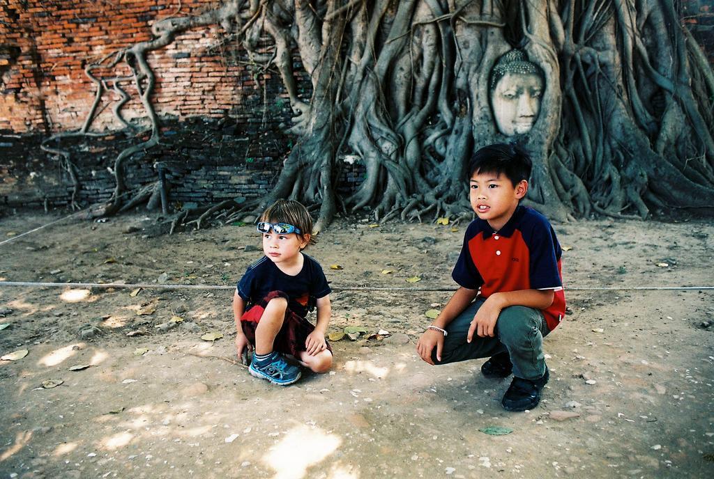 สตอกโฮม โฮสเทล อยุธยา พระนครศรีอยุธยา ภายนอก รูปภาพ