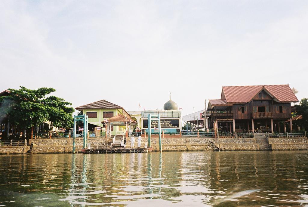 สตอกโฮม โฮสเทล อยุธยา พระนครศรีอยุธยา ภายนอก รูปภาพ
